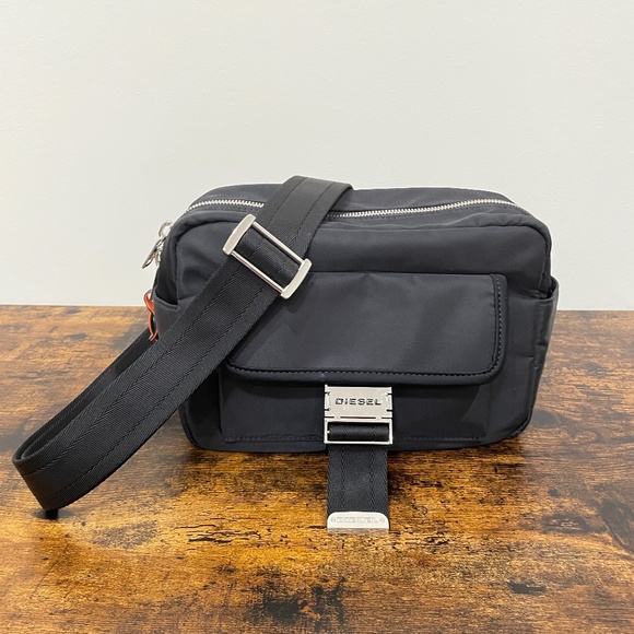 Diesel camera bag - Picture 1 of 6
